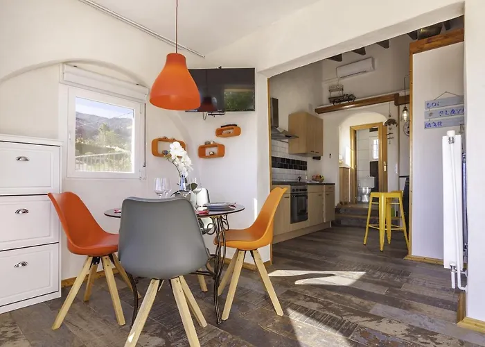 Guzman - Gisela Villa Calpe