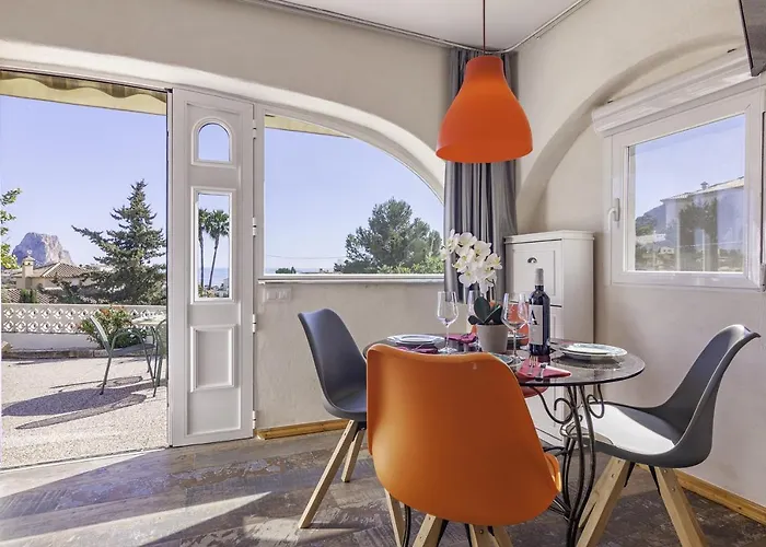 Guzman - Gisela Villa Calpe